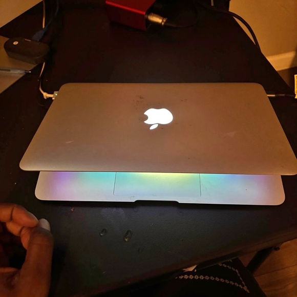 Apple MacBook Air Silver Laptop with Sleek Design